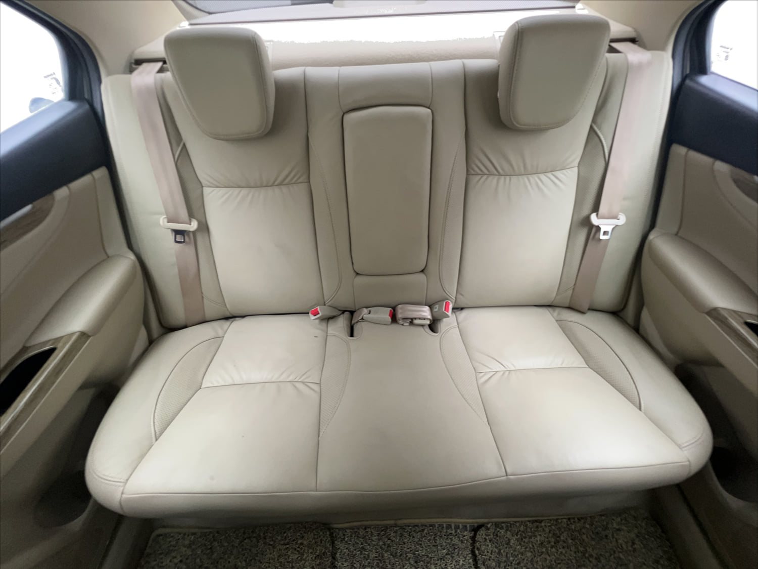 Used 2020 Maruti Suzuki Ciaz Alpha 1.5 AT Petrol Automatic interior REAR SEAT CONDITION VIEW
