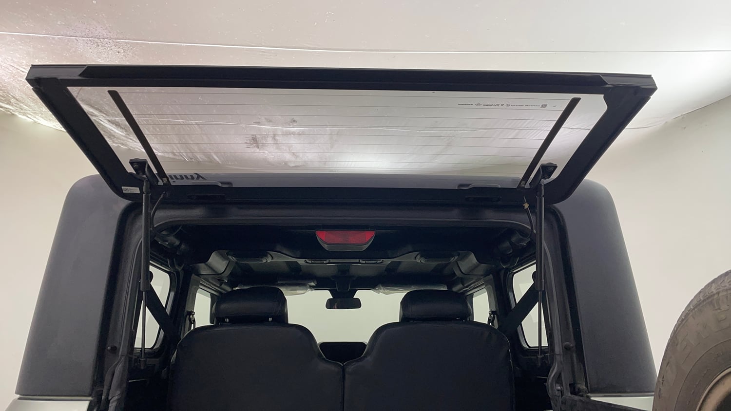 Used 2021 mahindra Thar LX Hard Top Petrol AT 4WD Petrol Automatic interior DICKY DOOR OPEN VIEW