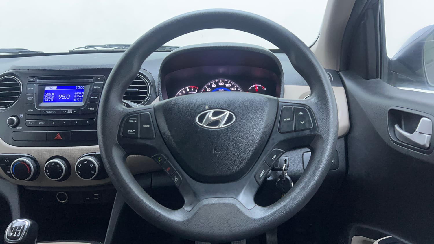 Used 2016 Hyundai Grand i10 Sportz 1.2 Kappa VTVT Petrol Manual interior STEERING VIEW