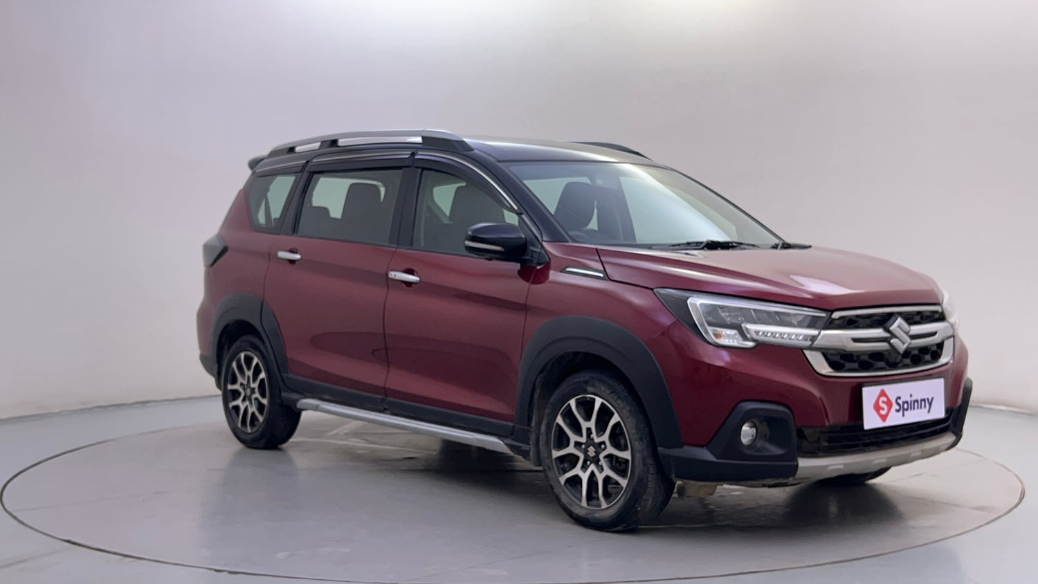 Used 2023 Maruti Suzuki XL6 Alpha Plus AT Petrol Dual Tone Petrol Automatic exterior RIGHT FRONT CORNER VIEW