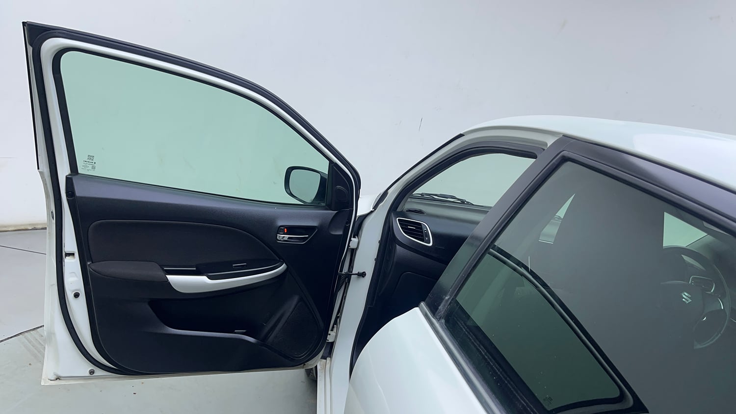 Used 2018 Maruti Suzuki Baleno Alpha 1.2 AT Petrol Automatic interior LEFT FRONT DOOR OPEN VIEW