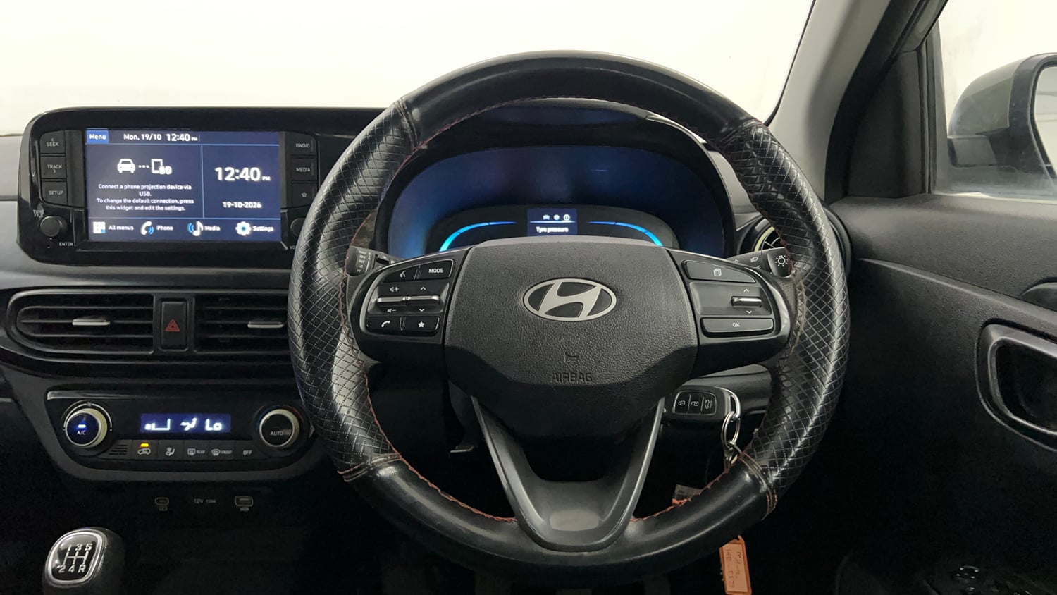 Used 2024 Hyundai Exter SX 1.2 CNG MT Cng Manual interior STEERING VIEW