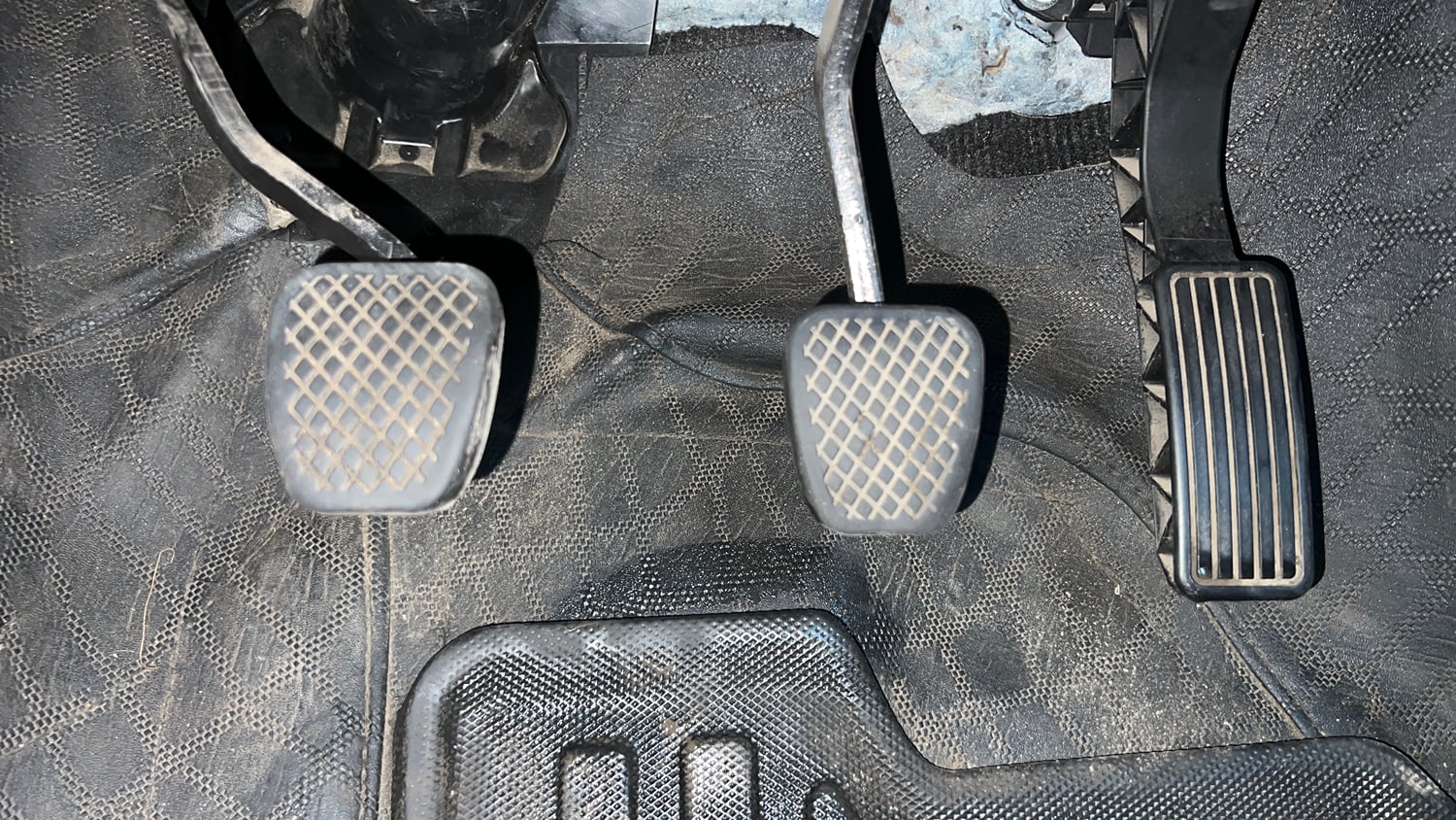 Used 2024 Honda Elevate ZX MT Petrol Manual interior PEDALS VIEW