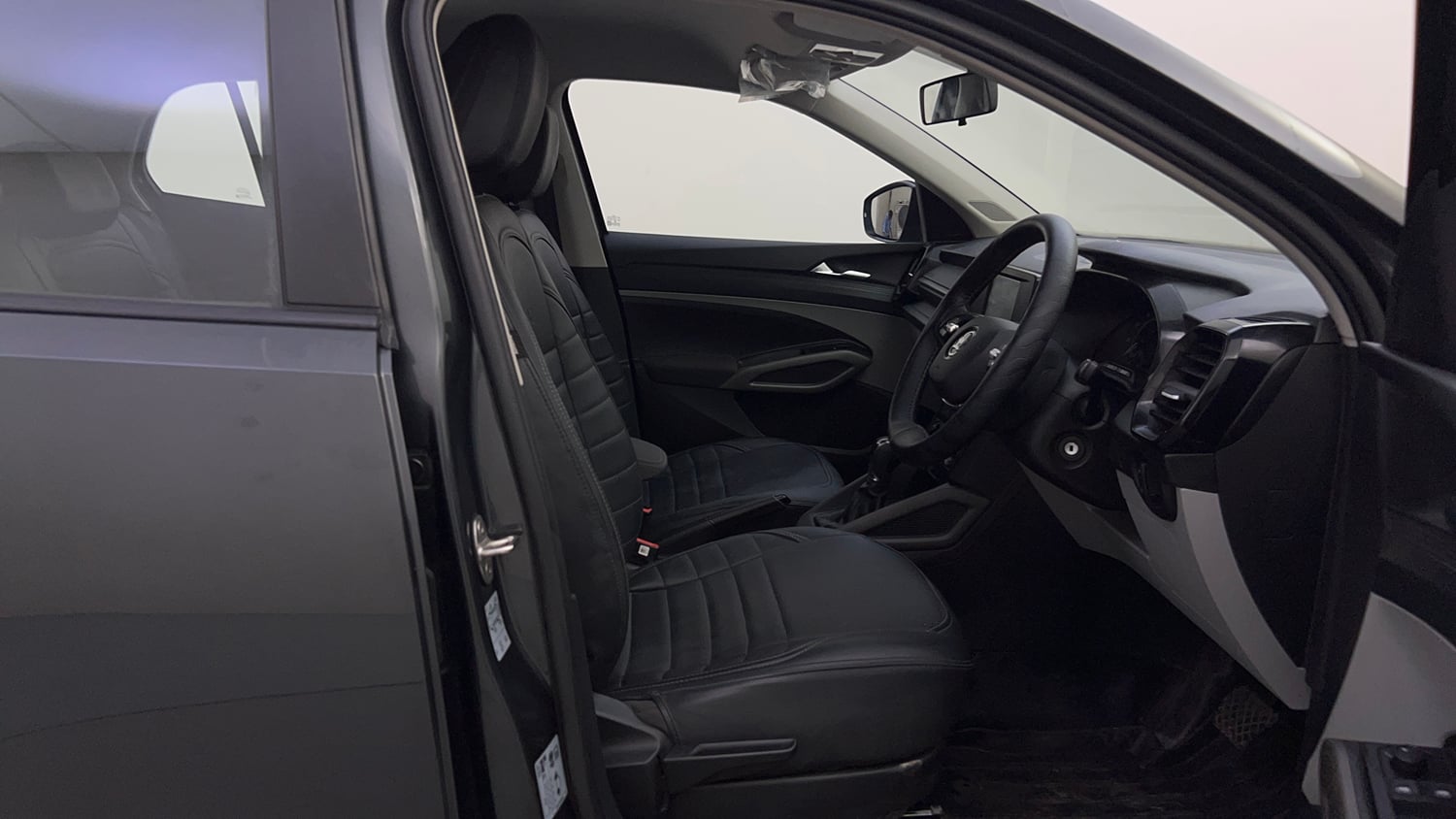 Used 2026 Skoda Kylaq Signature AT Petrol Automatic interior RIGHT SIDE FRONT DOOR CABIN VIEW