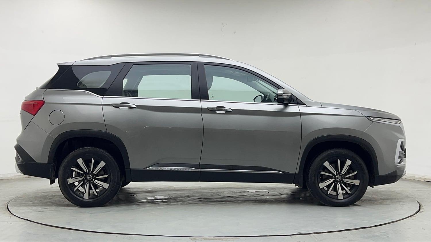 Used 2019 MG Motors Hector Sharp 1.5 DCT Petrol Petrol Automatic exterior RIGHT SIDE VIEW