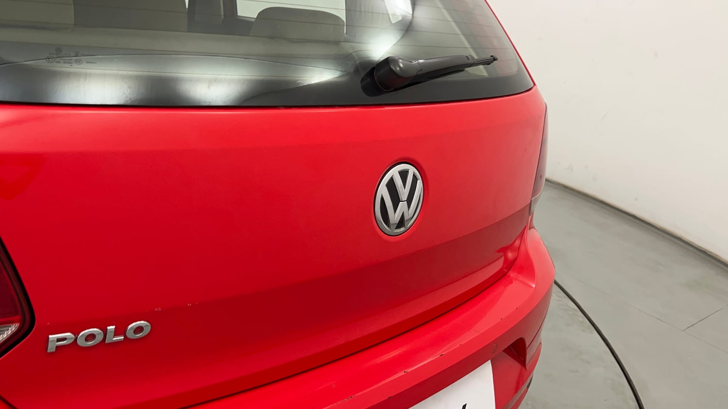 Used 2016 Volkswagen Polo Highline1.2L (P) Petrol Manual dents MINOR SCRATCH