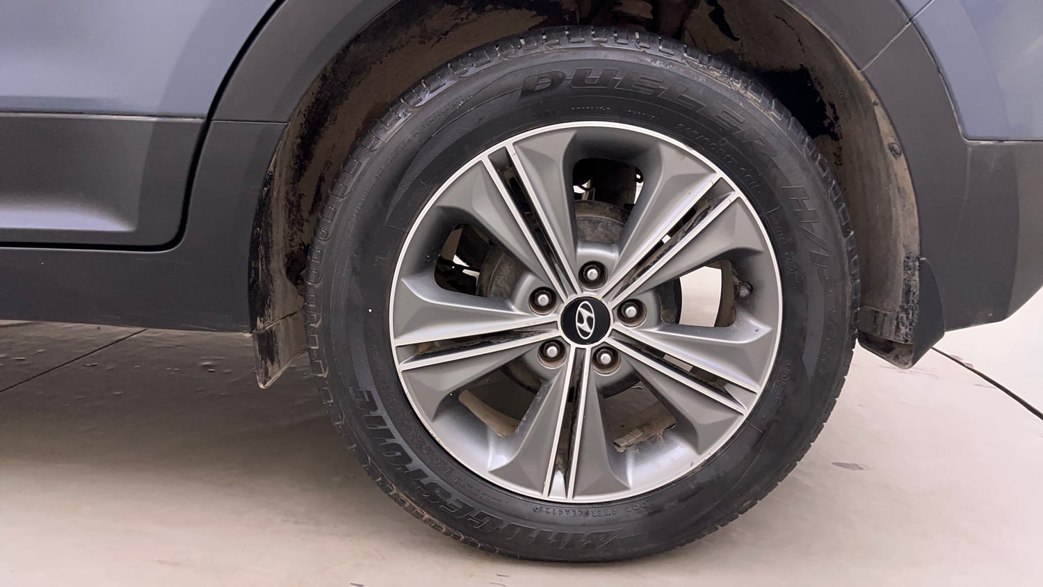 Used 2016 Hyundai Creta 1.6 SX Plus AT Petrol Petrol Automatic tyres LEFT REAR TYRE RIM VIEW