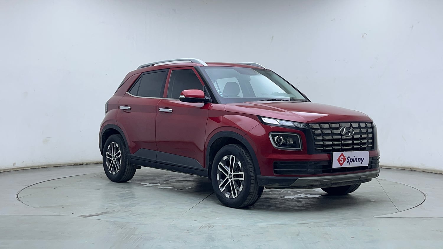 Used 2023 Hyundai Venue SX 1.5 CRDi Diesel Manual exterior RIGHT FRONT CORNER VIEW