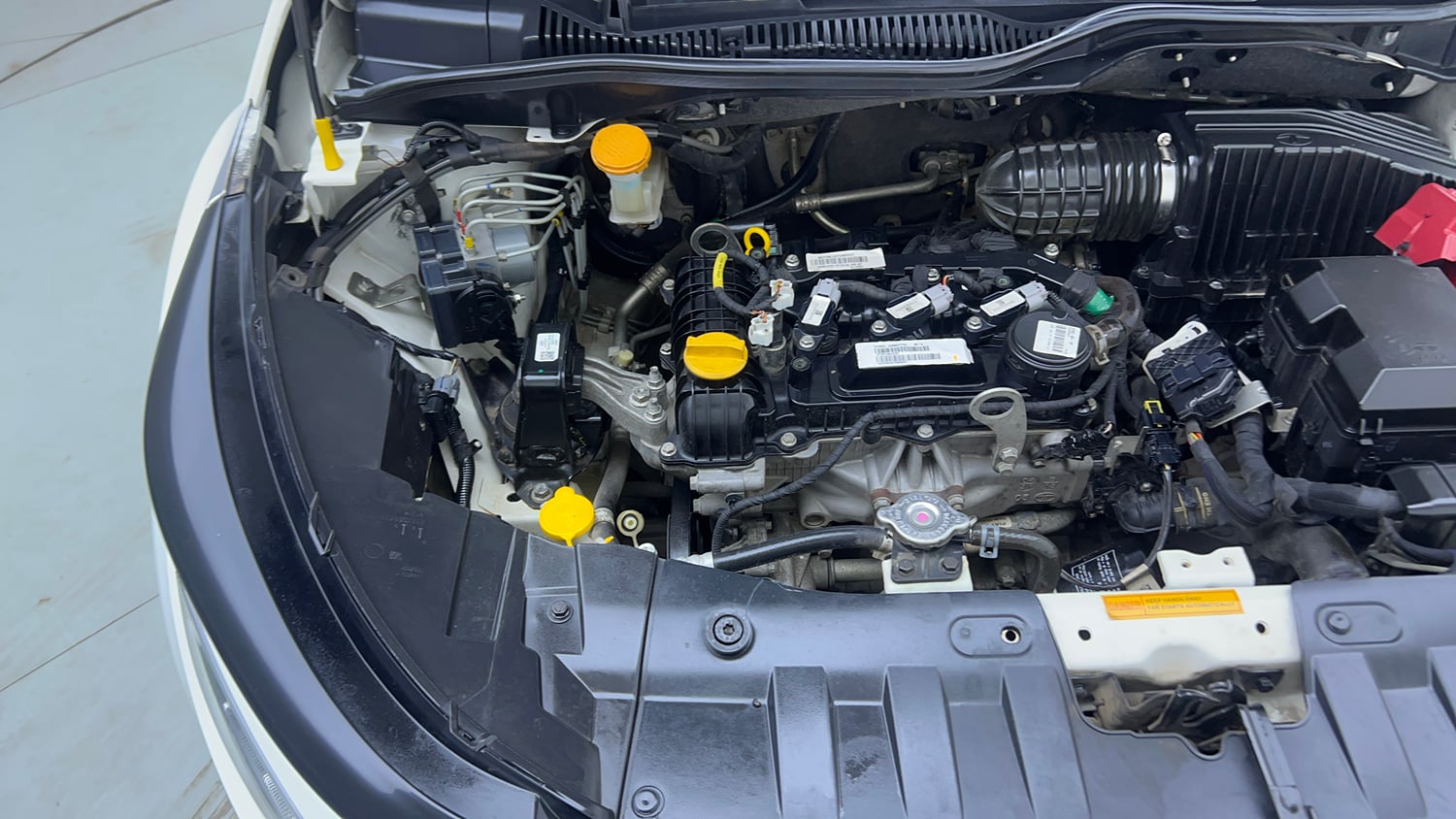 Used 2021 Tata Altroz XZ Petrol Petrol Manual engine ENGINE RIGHT SIDE VIEW