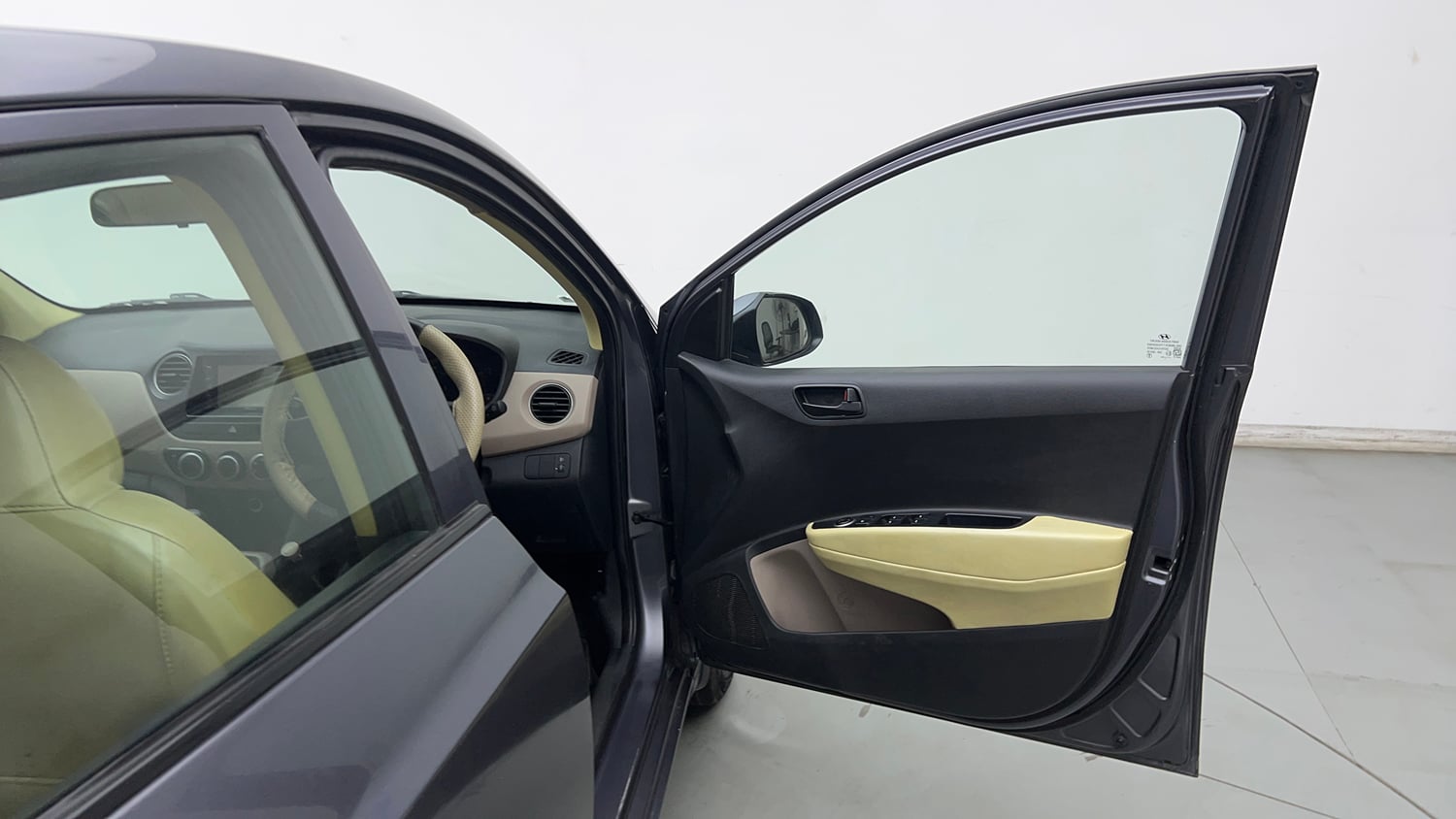 Used 2017 Hyundai Grand i10 Magna 1.2 Kappa VTVT Petrol Manual interior RIGHT FRONT DOOR OPEN VIEW