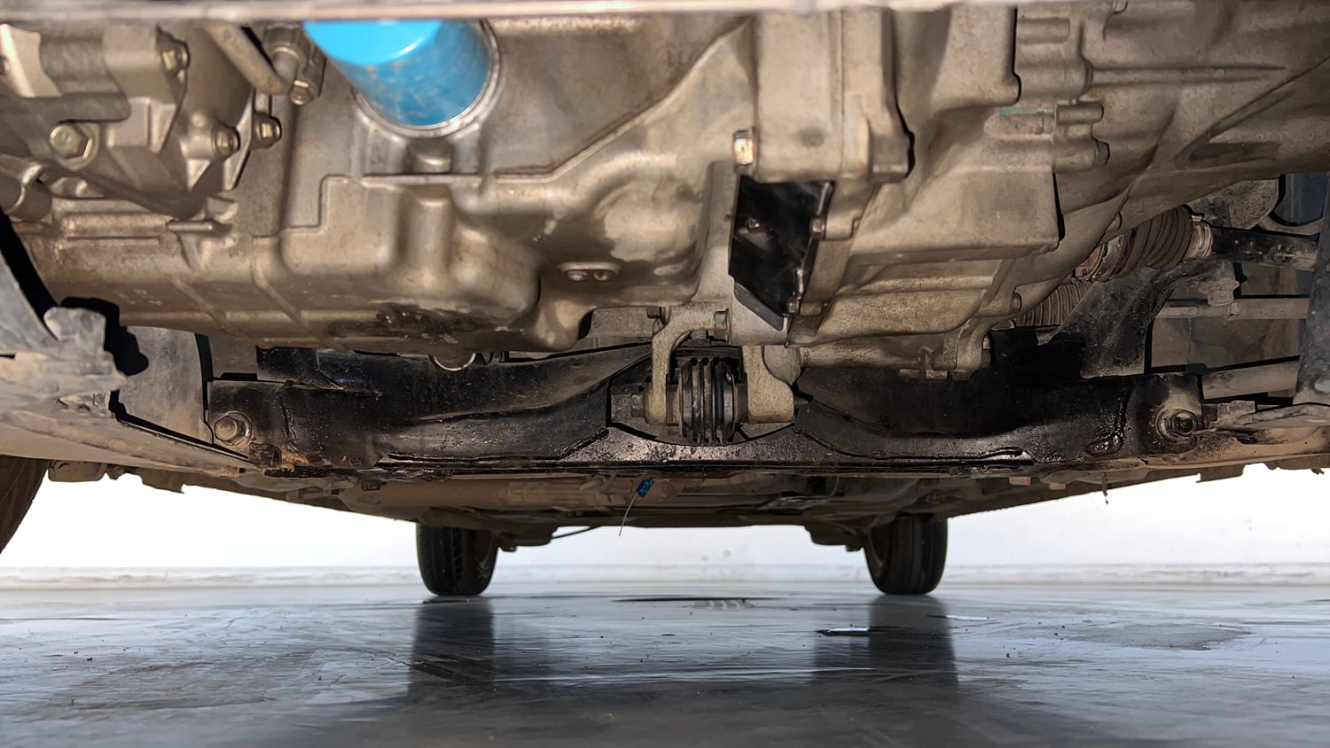 Used 2015 Honda Jazz S MT Petrol Manual extra FRONT LEFT UNDERBODY VIEW