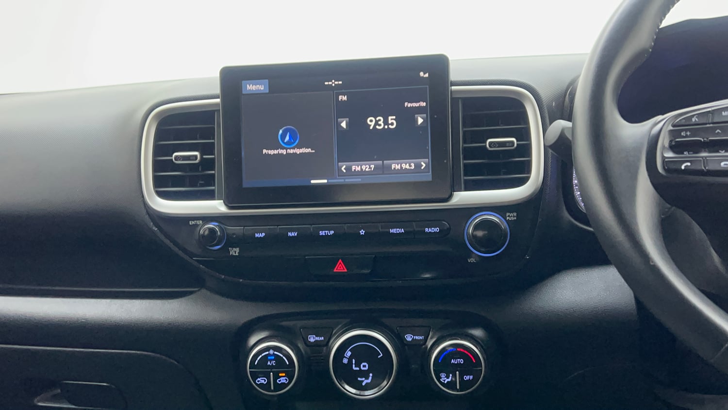 Used 2019 Hyundai Venue SX Plus 1.0 Turbo DCT Petrol Automatic interior MUSIC SYSTEM & AC CONTROL VIEW