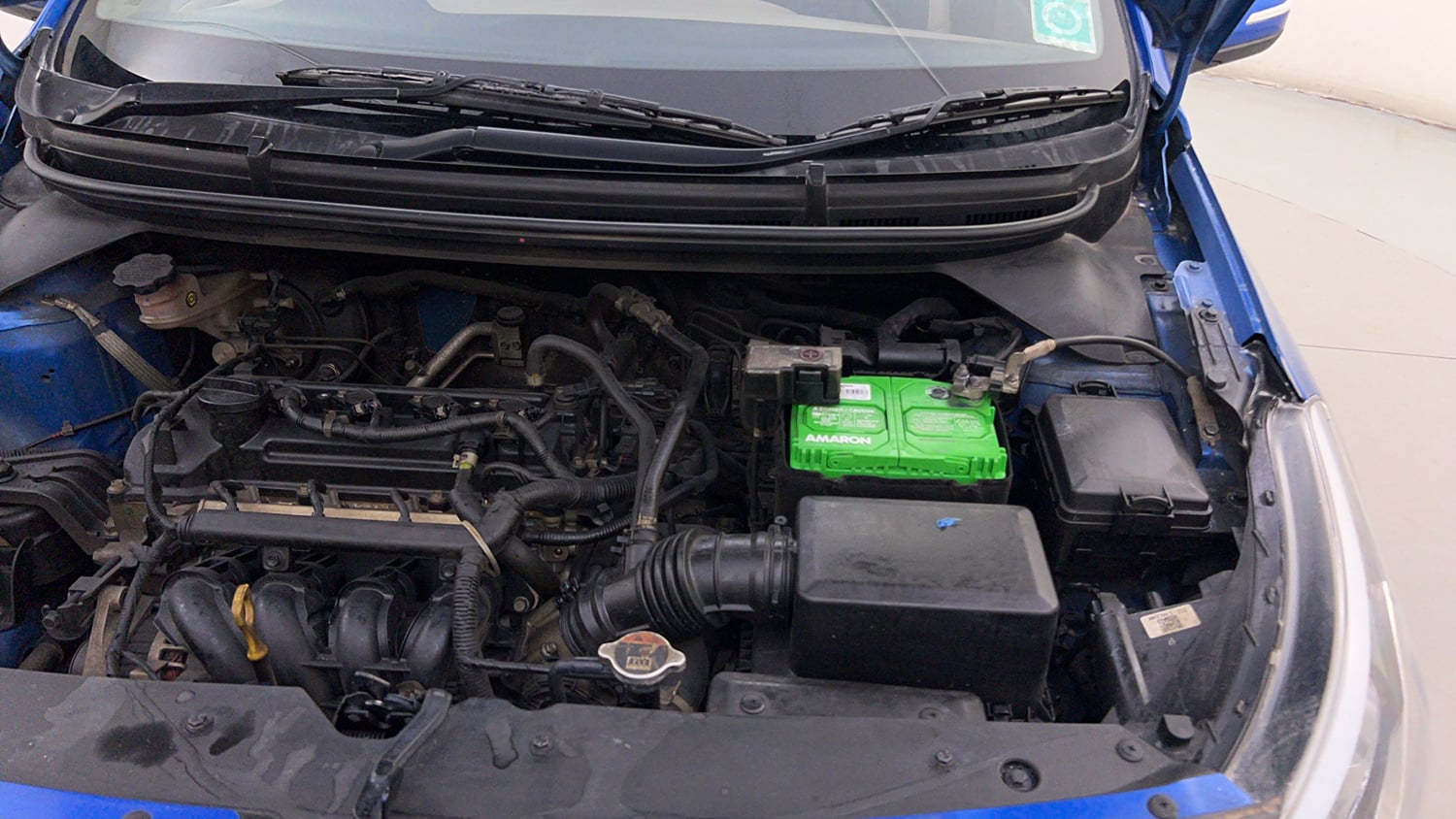 Used 2019 Hyundai Elite i20 Sportz Plus 1.2 CVT Petrol Automatic engine ENGINE LEFT SIDE HINGE & APRON VIEW
