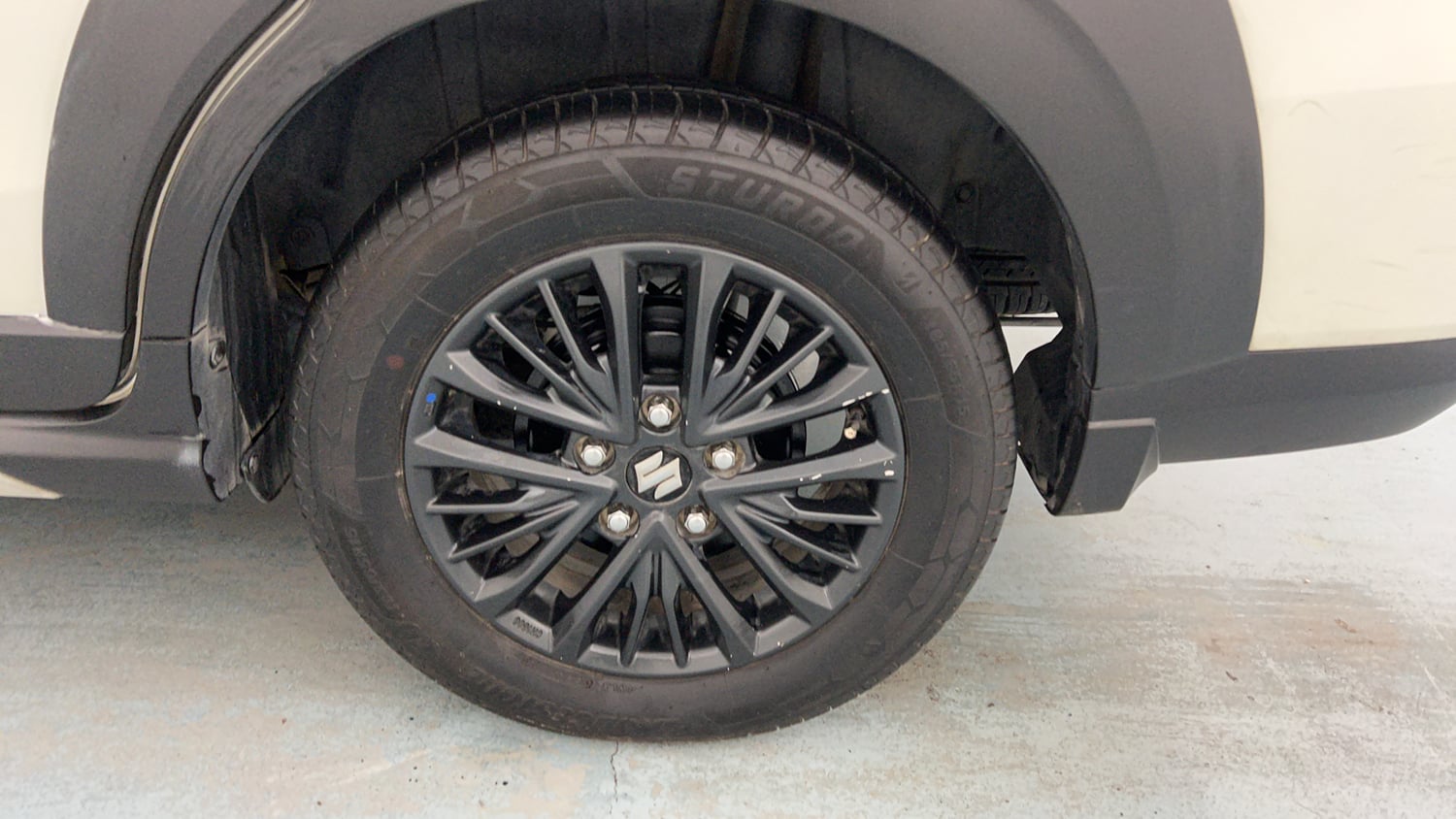 Used 2021 Maruti Suzuki XL6 Zeta AT Petrol Petrol Automatic tyres LEFT REAR TYRE RIM VIEW