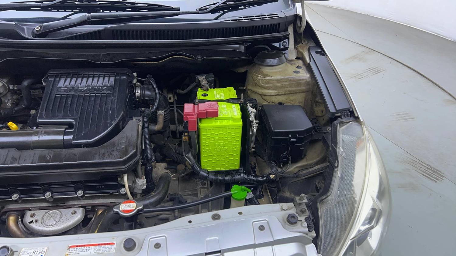 Used 2015 Maruti Suzuki Ciaz ZXi Petrol Manual engine ENGINE LEFT SIDE VIEW
