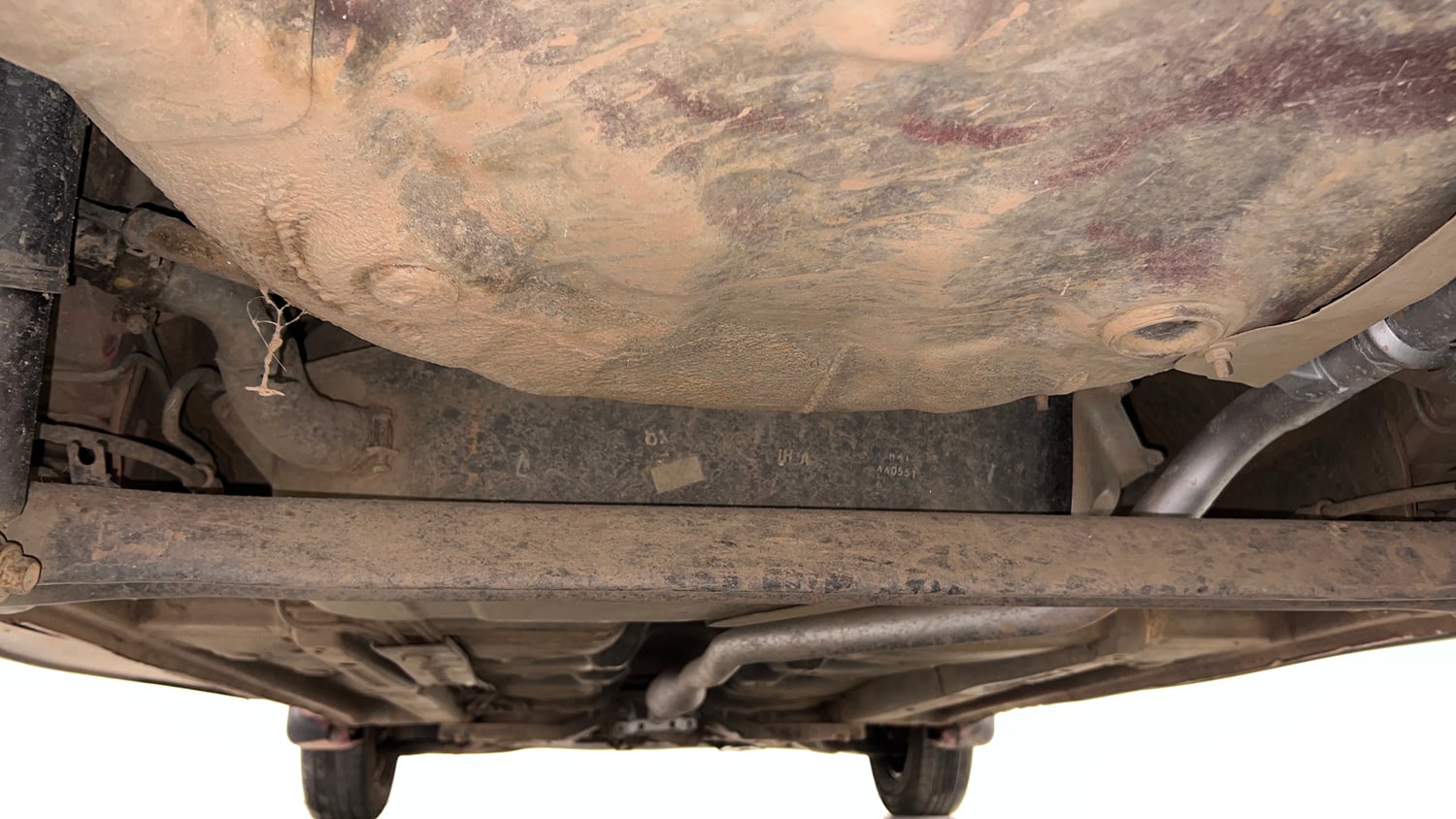 Used 2013 Hyundai i10 Magna 1.2 Kappa2 Petrol Manual extra REAR UNDERBODY VIEW (TAKEN FROM REAR)