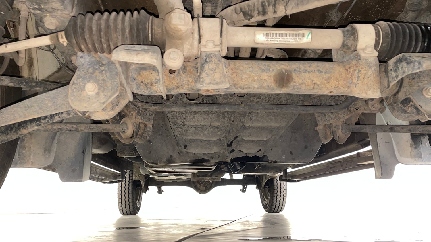 Used 2020 Maruti Suzuki Eeco 5 STR WITH A/C+HTR Petrol Manual extra FRONT LEFT UNDERBODY VIEW