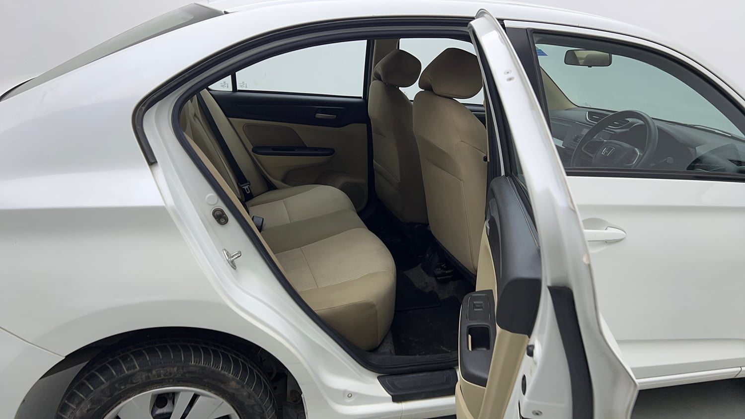 Used 2022 Honda Amaze S MT 1.2 Petrol Petrol Manual interior RIGHT SIDE REAR DOOR CABIN VIEW