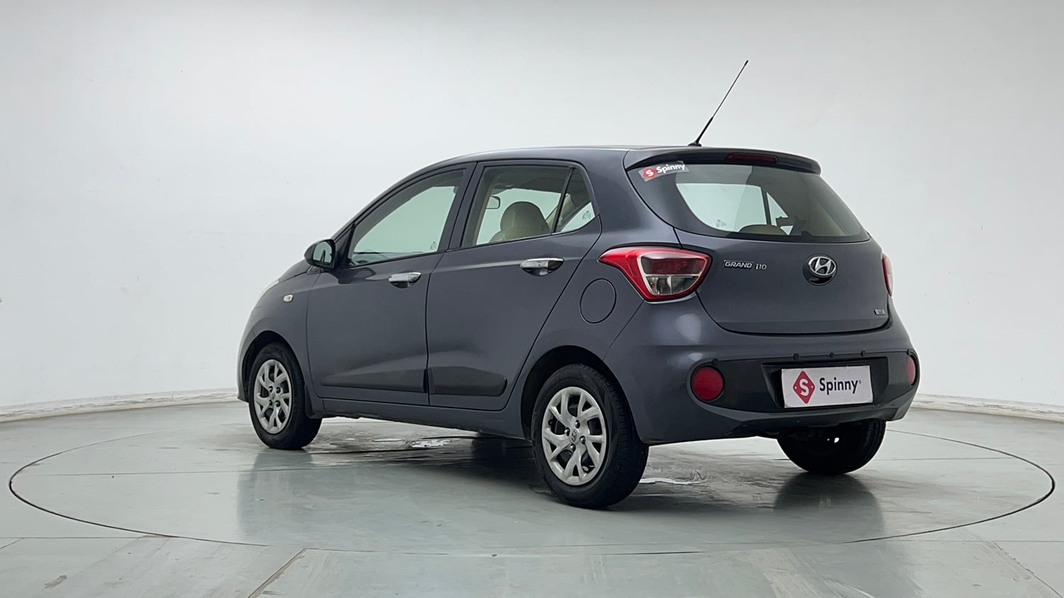 Used 2017 Hyundai Grand i10 Magna 1.2 Kappa VTVT Petrol Manual exterior LEFT REAR CORNER VIEW