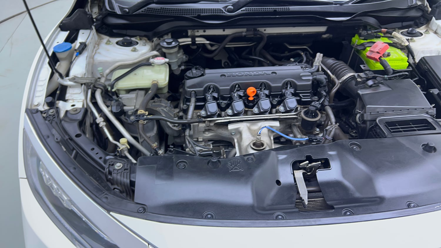 Used 2019 Honda Civic ZX CVT Petrol Petrol Automatic engine ENGINE RIGHT SIDE VIEW