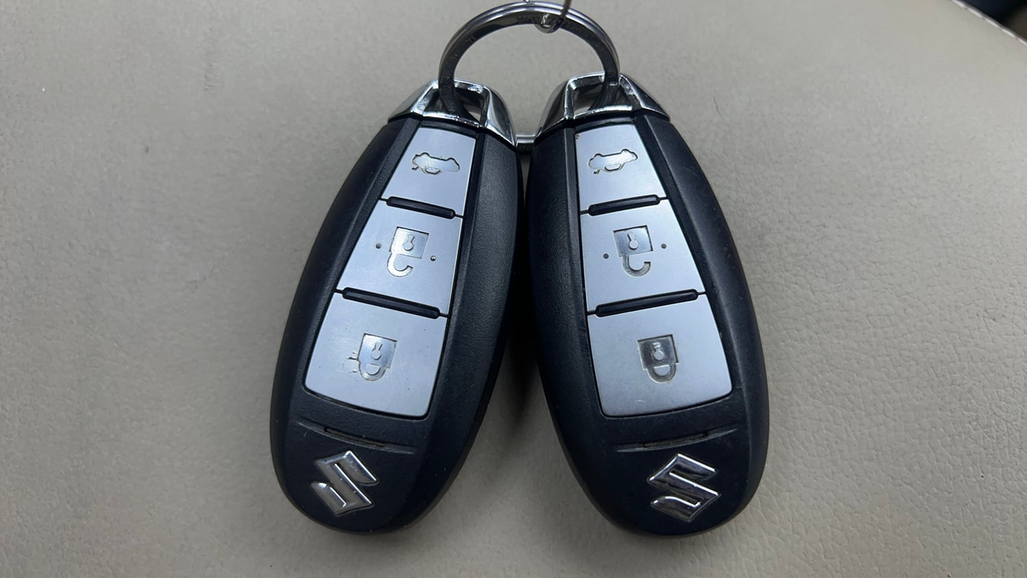 Used 2018 Maruti Suzuki Ciaz Alpha 1.4 MT Petrol Manual extra CAR KEY VIEW