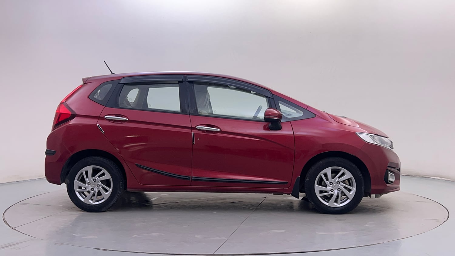Used 2020 Honda Jazz ZX CVT Petrol Automatic exterior RIGHT SIDE VIEW