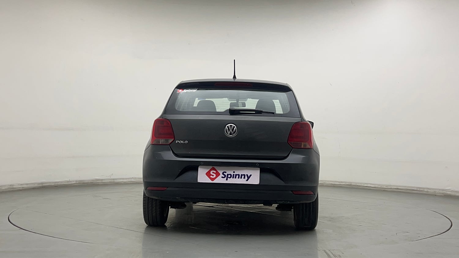 Used 2015 Volkswagen Polo Highline1.2L (P) Petrol Manual exterior BACK VIEW