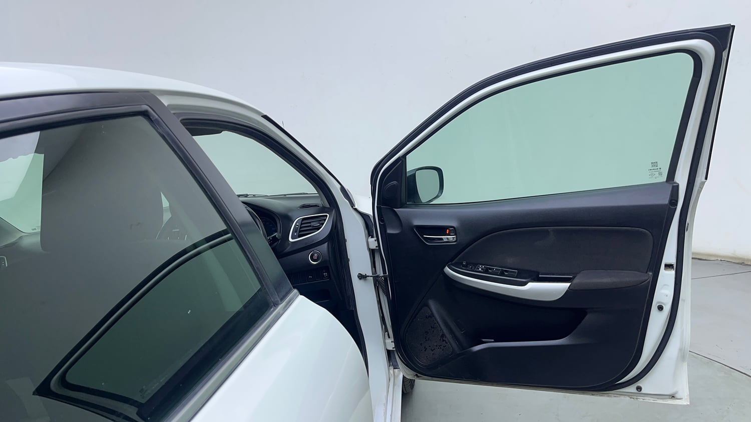 Used 2018 Maruti Suzuki Baleno Alpha 1.2 AT Petrol Automatic interior RIGHT FRONT DOOR OPEN VIEW