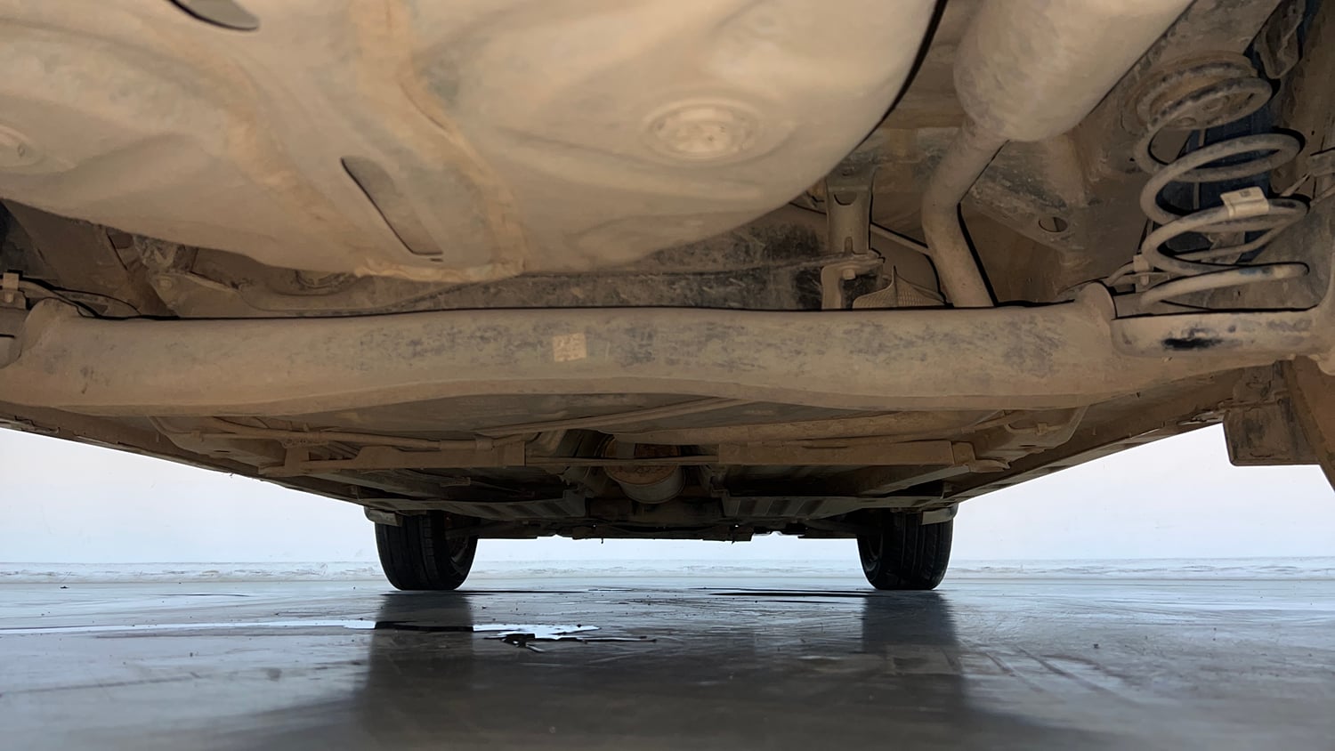 Used 2023 Maruti Suzuki Fronx Delta 1.2L MT Petrol Manual extra REAR UNDERBODY VIEW (TAKEN FROM REAR)
