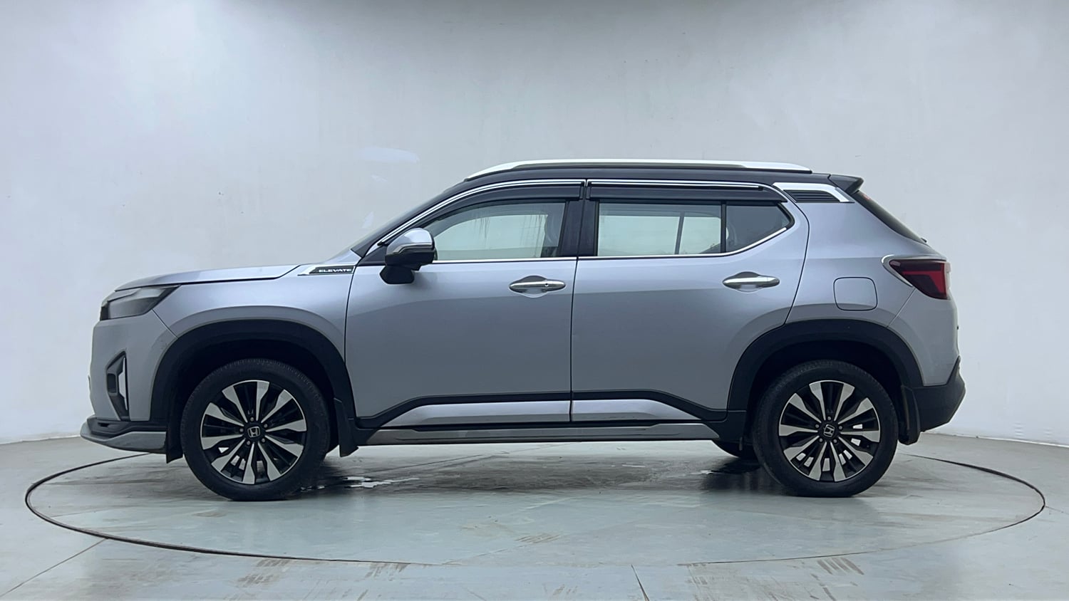 Used 2024 Honda Elevate ZX MT Petrol Manual exterior LEFT SIDE VIEW