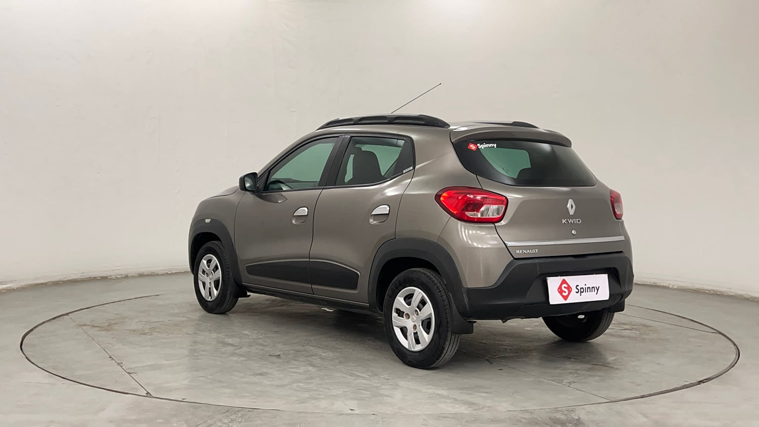 Used 2016 Renault Kwid RXT CNG (Outside Fitted) Cng Manual exterior LEFT REAR CORNER VIEW