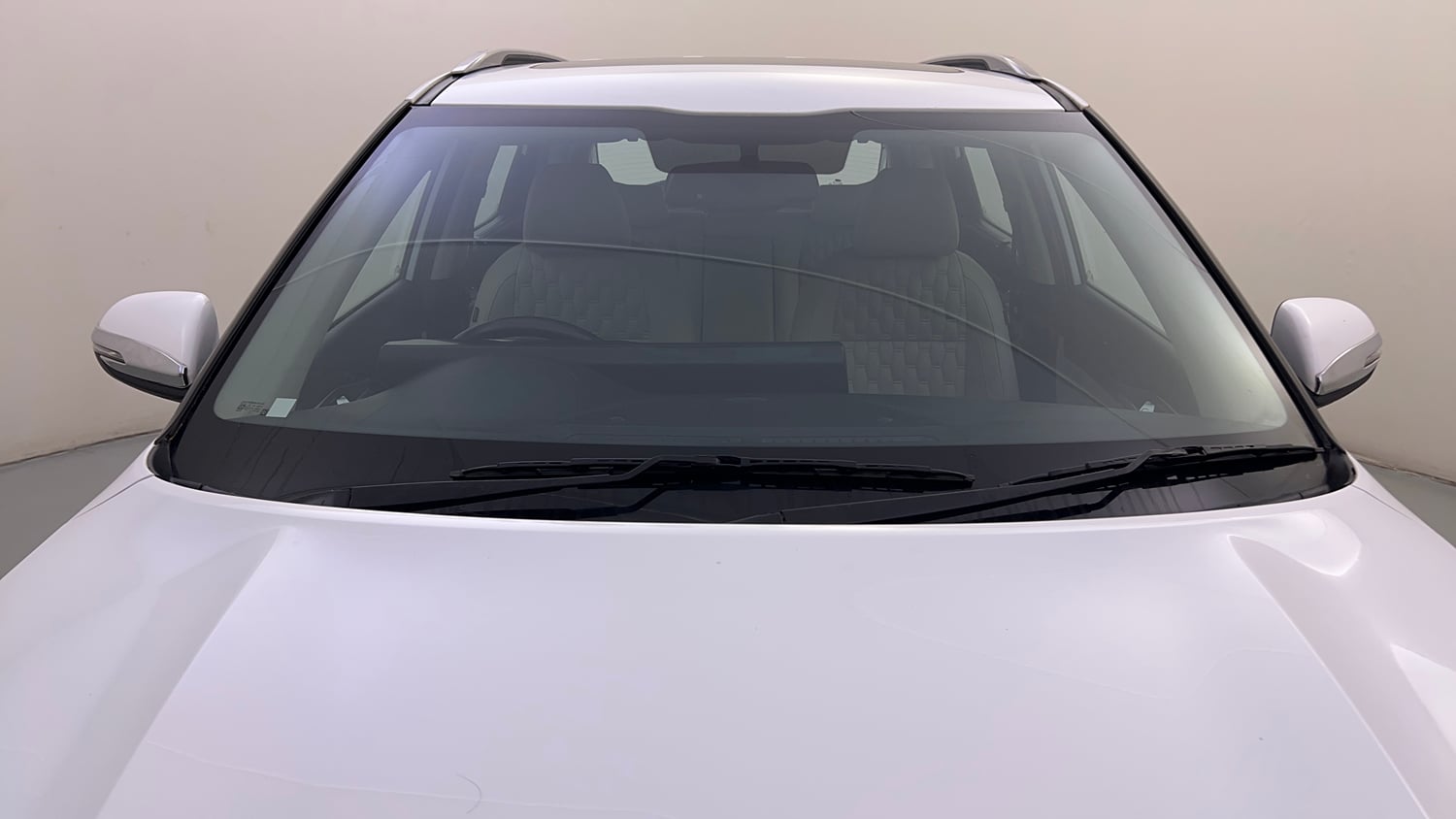 Used 2022 Kia Seltos HTX 1.5 Petrol Manual exterior FRONT WINDSHIELD VIEW