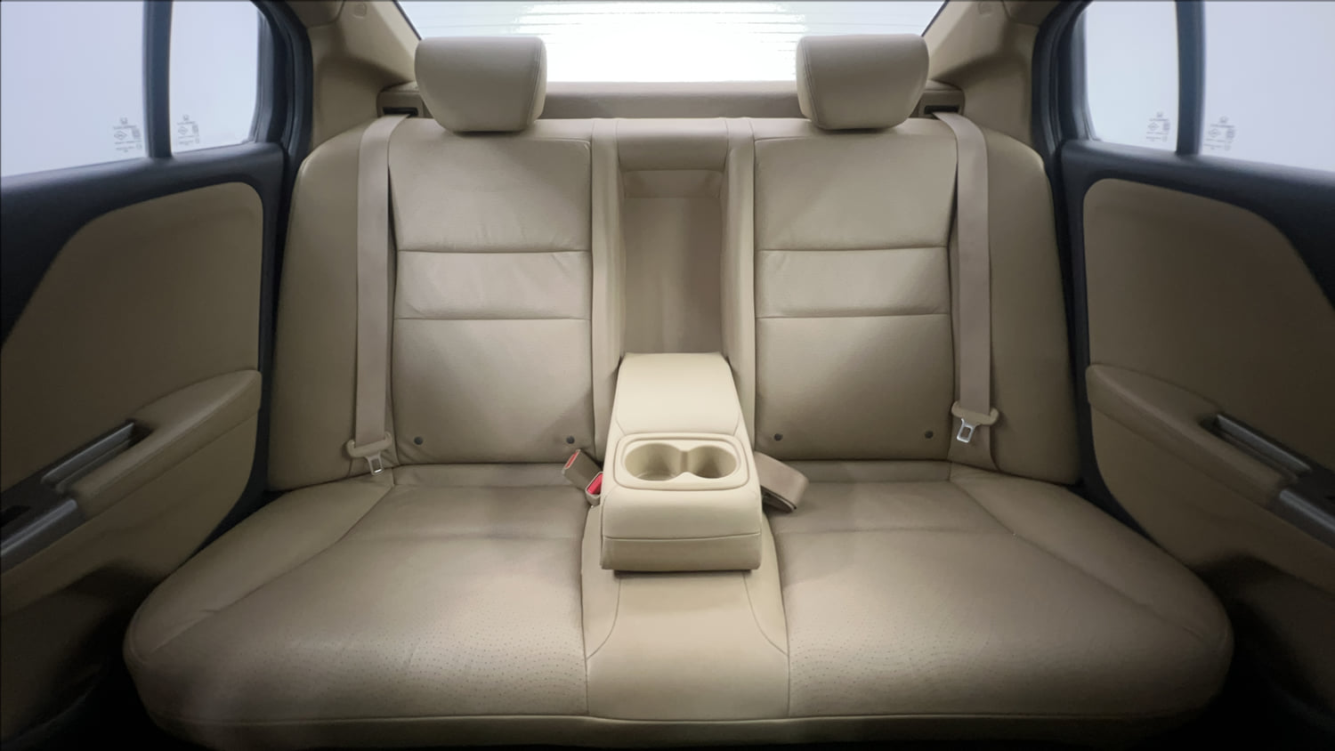 Used 2017 Honda City ZX CVT Petrol Petrol Automatic interior REAR SEAT CONDITION VIEW