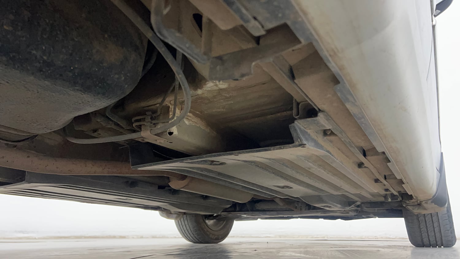Used 2020 Maruti Suzuki S-Cross Zeta Petrol Manual extra REAR RIGHT UNDERBODY VIEW
