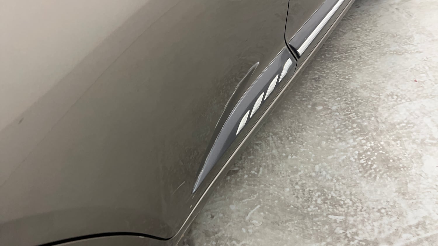 Used 2025 Maruti Suzuki Swift ZXi Plus Petrol Manual dents MINOR SCRATCH