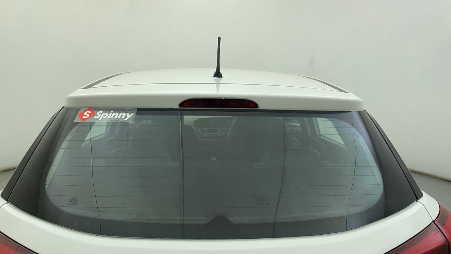 Used 2016 Hyundai Elite i20 Sportz 1.4 CRDI Diesel Manual exterior BACK WINDSHIELD VIEW