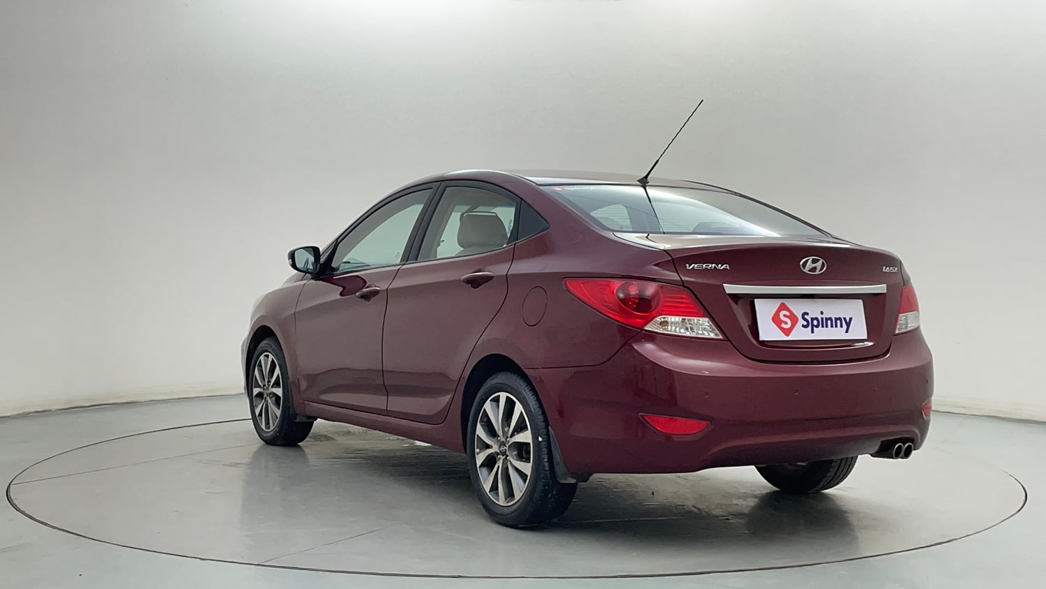 Used 2013 Hyundai Verna Fluidic 1.6 VTVT SX Petrol Manual exterior LEFT REAR CORNER VIEW