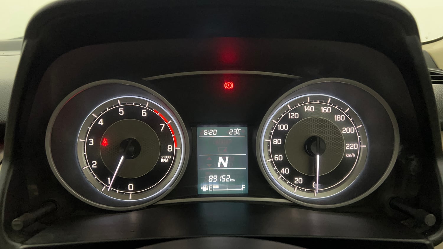 Used 2018 Maruti Suzuki Dzire VXi AMT Petrol Automatic interior CLUSTERMETER VIEW