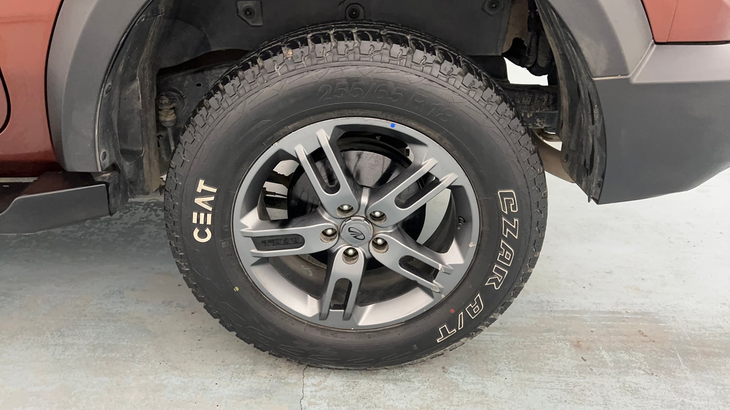 Used 2021 mahindra Thar LX Hard Top Petrol MT 4WD Petrol Manual tyres LEFT REAR TYRE RIM VIEW