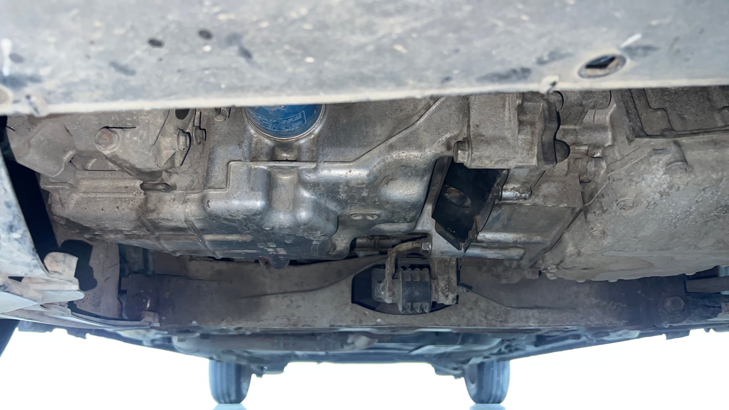 Used 2016 Honda Jazz V AT Petrol Petrol Automatic extra FRONT LEFT UNDERBODY VIEW