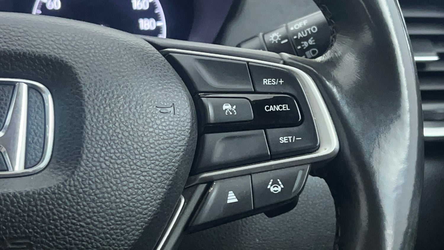 Used 2023 Honda City ZX Petrol CVT Petrol Automatic top_features Cruise control