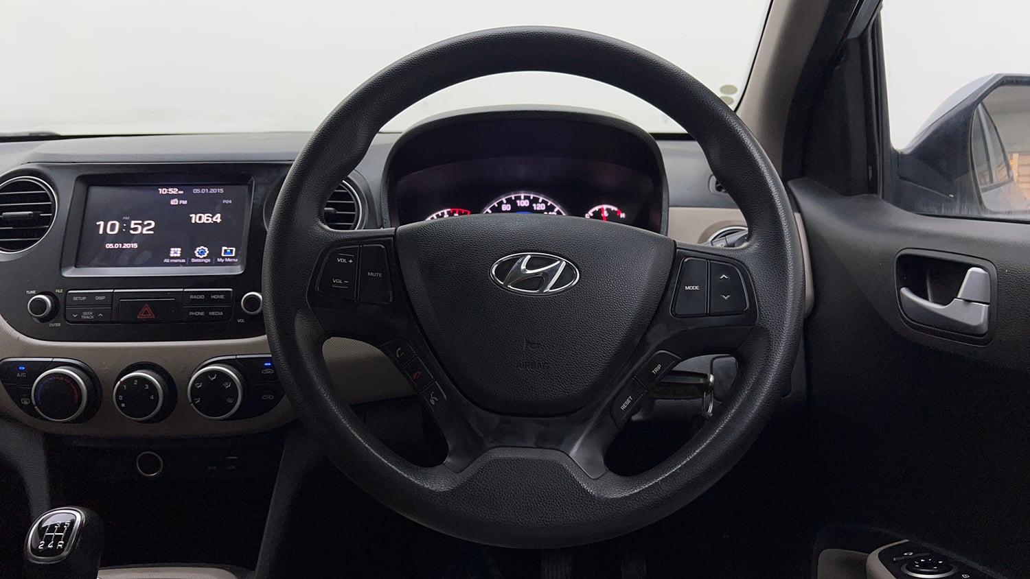 Used 2019 Hyundai Grand i10 Sportz 1.2 Kappa VTVT Petrol Manual interior STEERING VIEW