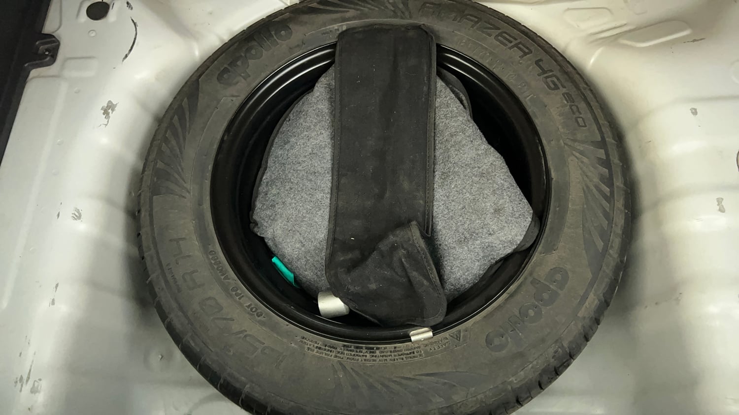 Used 2021 Hyundai Grand i10 Nios Sportz AMT 1.2 Kappa VTVT Petrol Automatic tyres SPARE TYRE VIEW