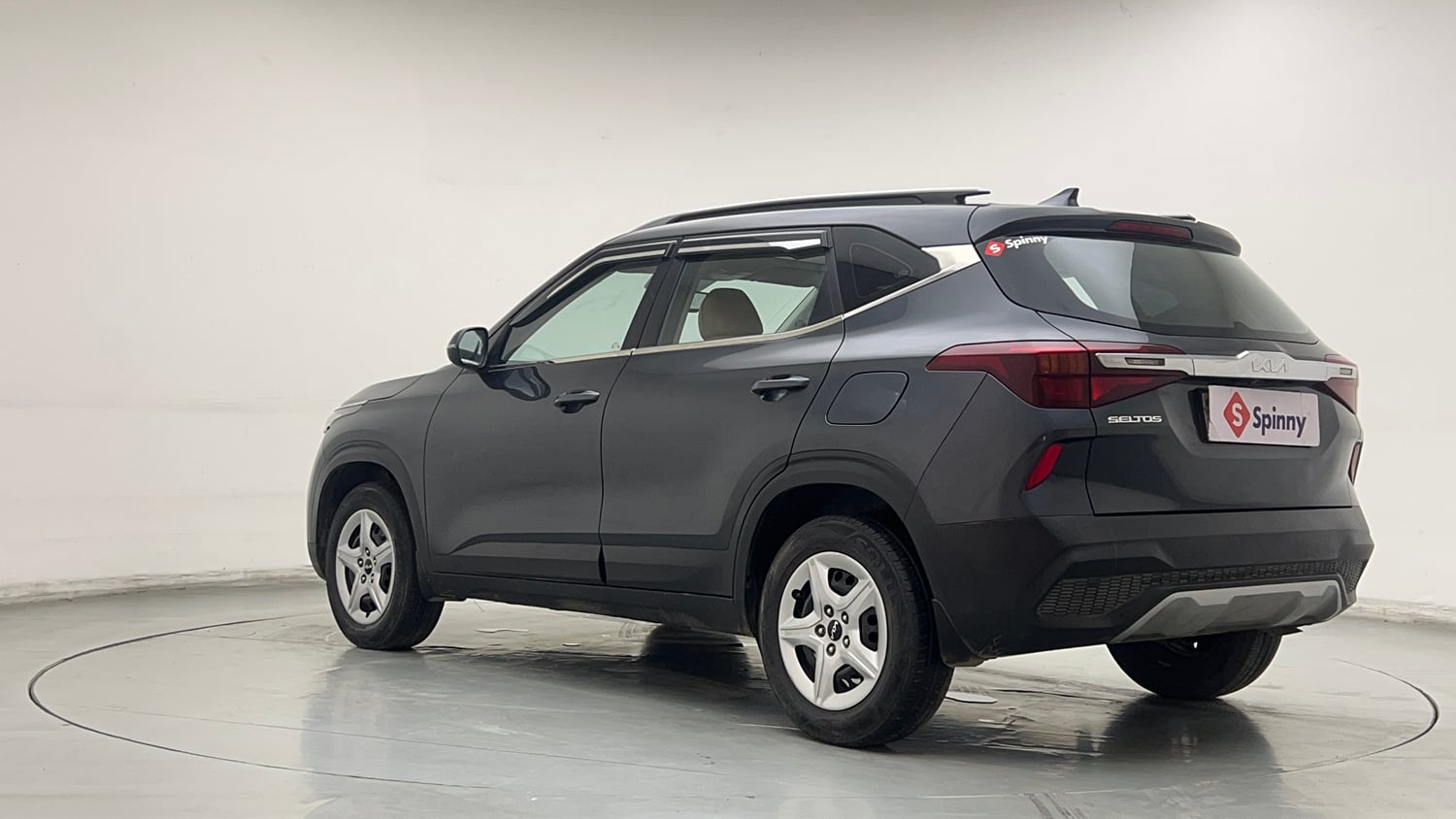 Used 2023 Kia Seltos HTK 1.5 Petrol Manual exterior LEFT REAR CORNER VIEW
