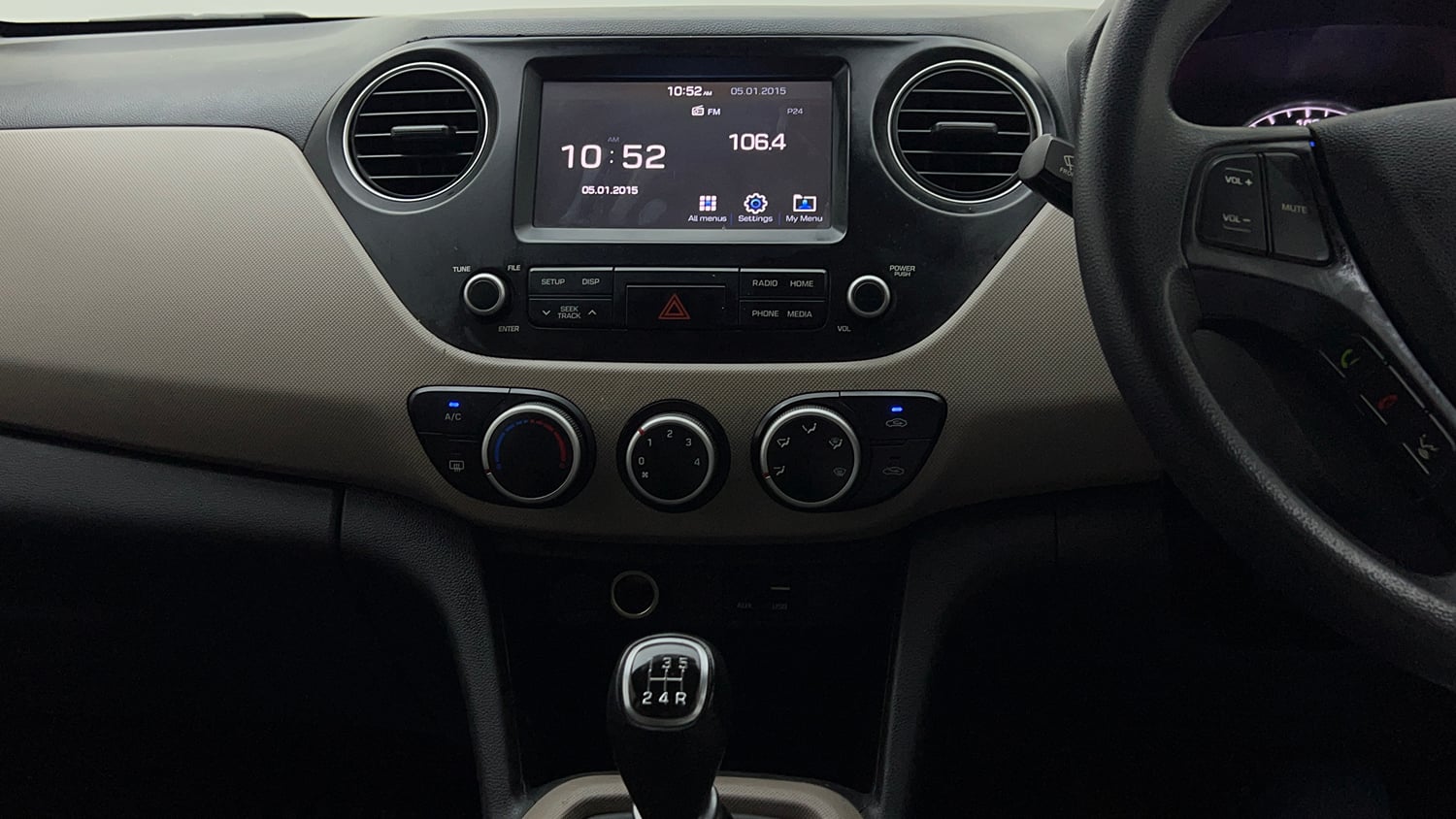 Used 2019 Hyundai Grand i10 Sportz 1.2 Kappa VTVT Petrol Manual interior MUSIC SYSTEM & AC CONTROL VIEW