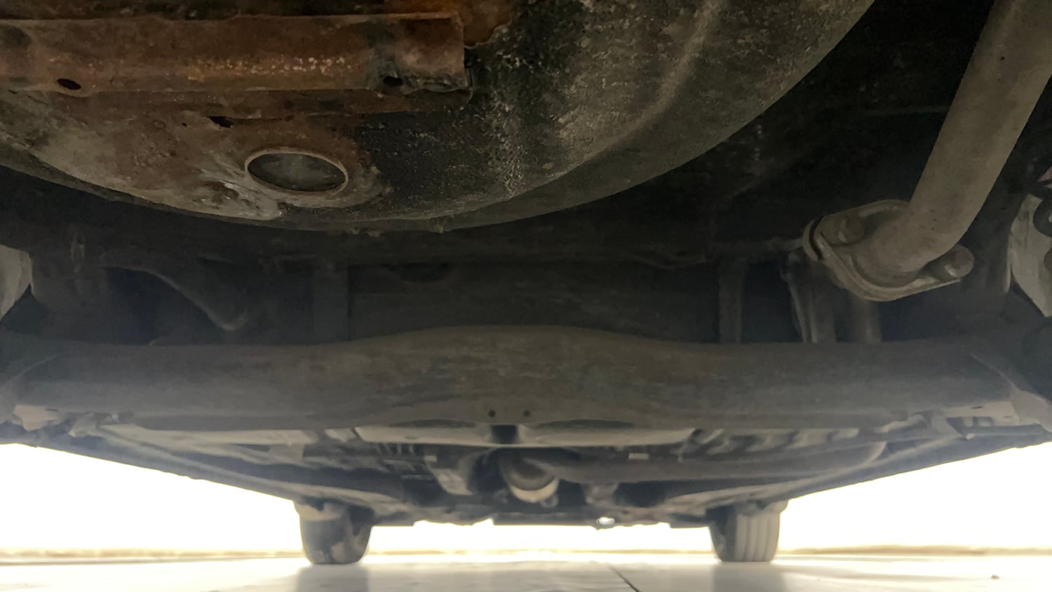 Used 2013 Honda Amaze 1.2 S i-VTEC Petrol Manual extra REAR UNDERBODY VIEW (TAKEN FROM REAR)