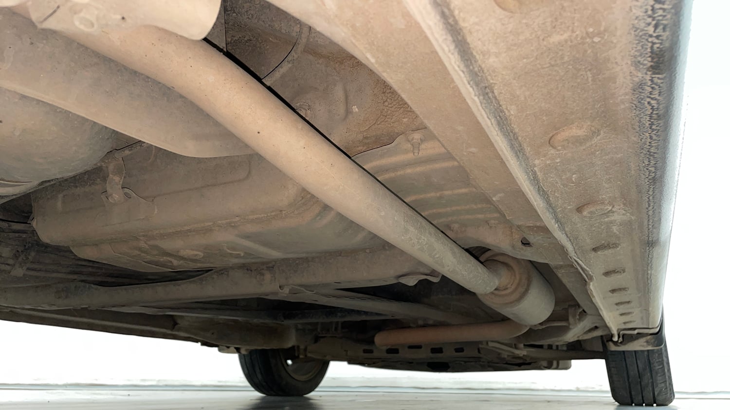 Used 2020 Honda City ZX CVT Petrol Petrol Automatic extra REAR RIGHT UNDERBODY VIEW