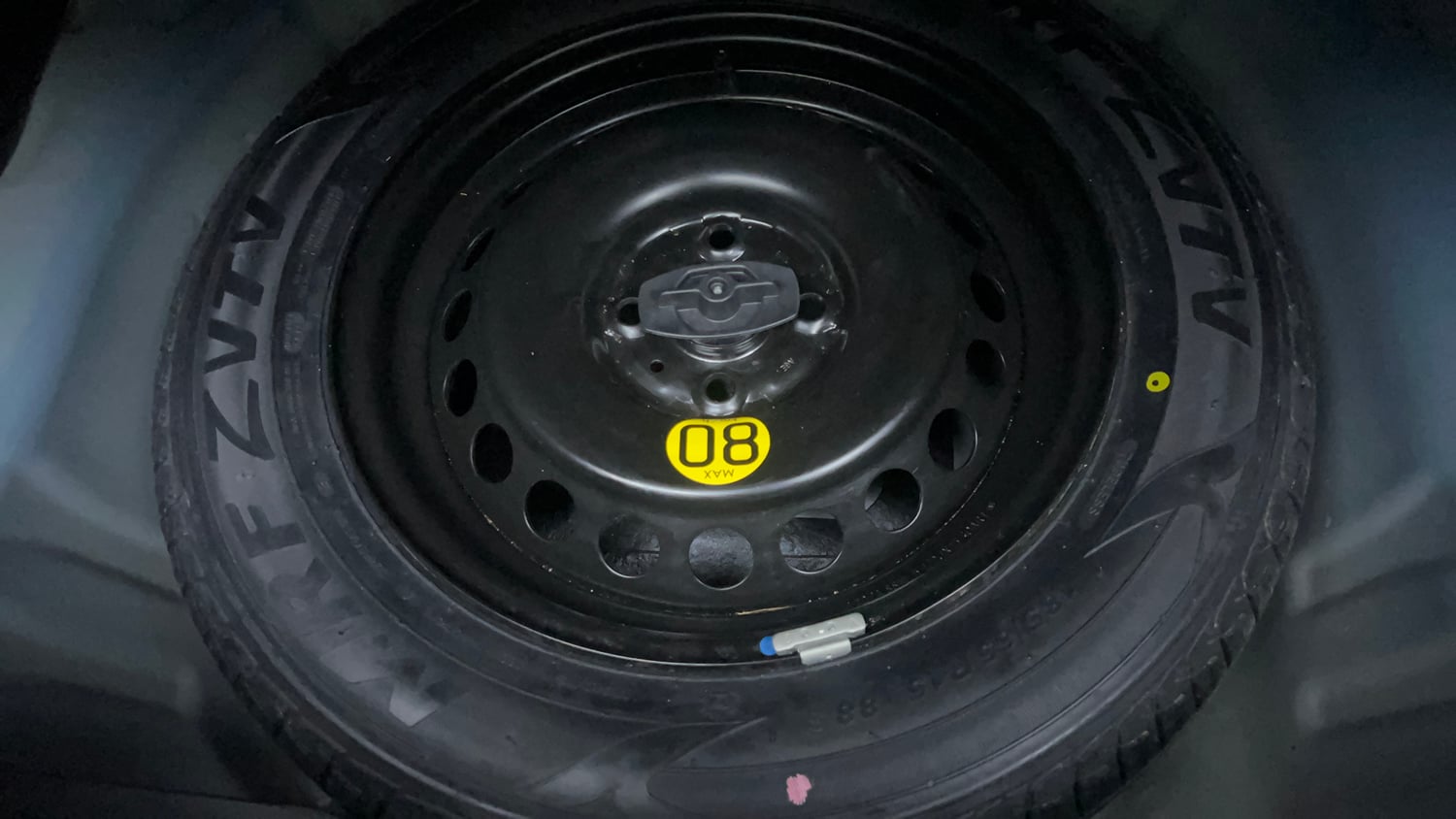 Used 2017 Maruti Suzuki Baleno Zeta 1.2 Petrol Manual tyres SPARE TYRE VIEW