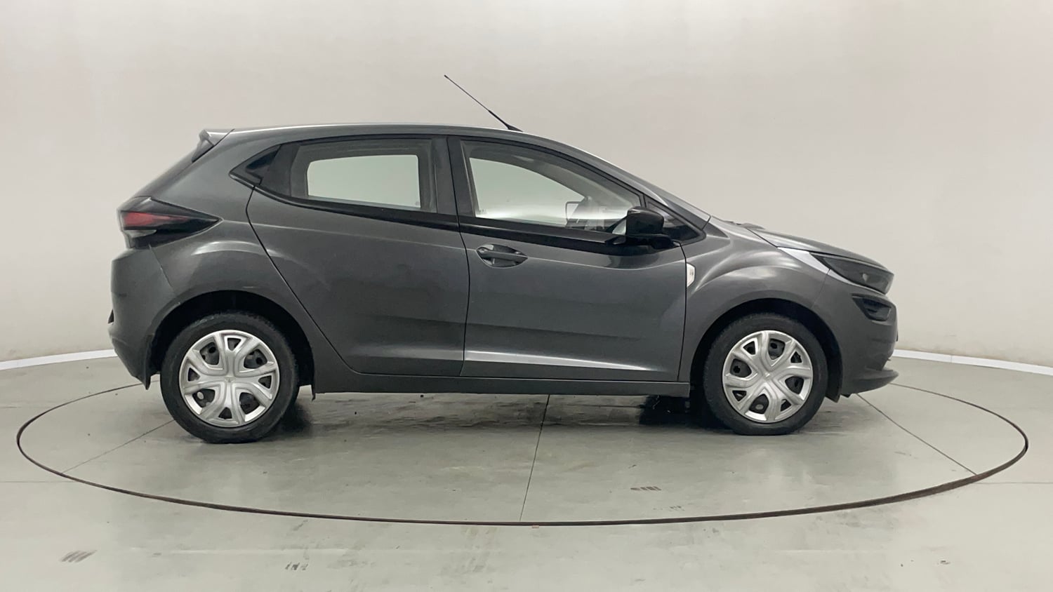 Used 2022 Tata Altroz XM Plus Petrol Petrol Manual exterior RIGHT SIDE VIEW