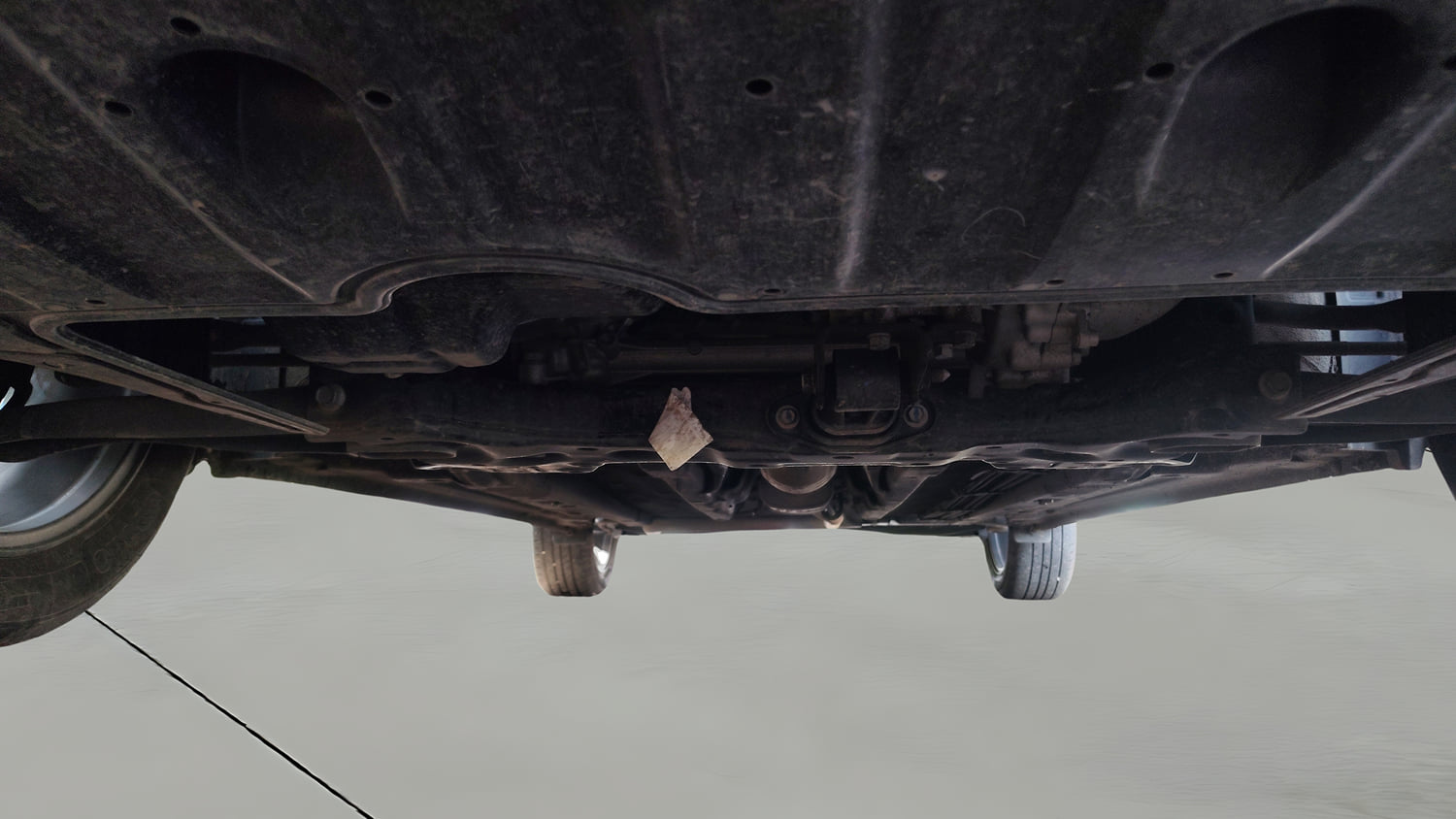 Used 2025 Hyundai Verna SX 1.5 Petrol MT Petrol Manual extra FRONT LEFT UNDERBODY VIEW